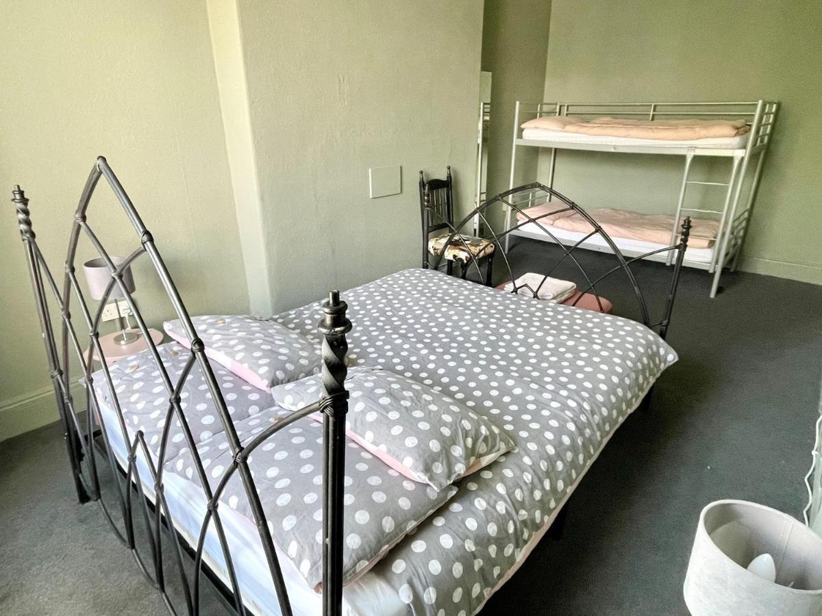 Kilkenny Tourist Hostel المظهر الخارجي الصورة
